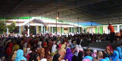 Selamatkan  Akidah  20 Ribu Santri TPQ dengan Gerakan  Solo Mendongeng 